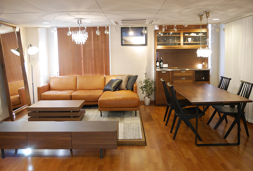 東京都23区内唯一の店舗！シンプル＆モダン家具専門店クラスティーナ