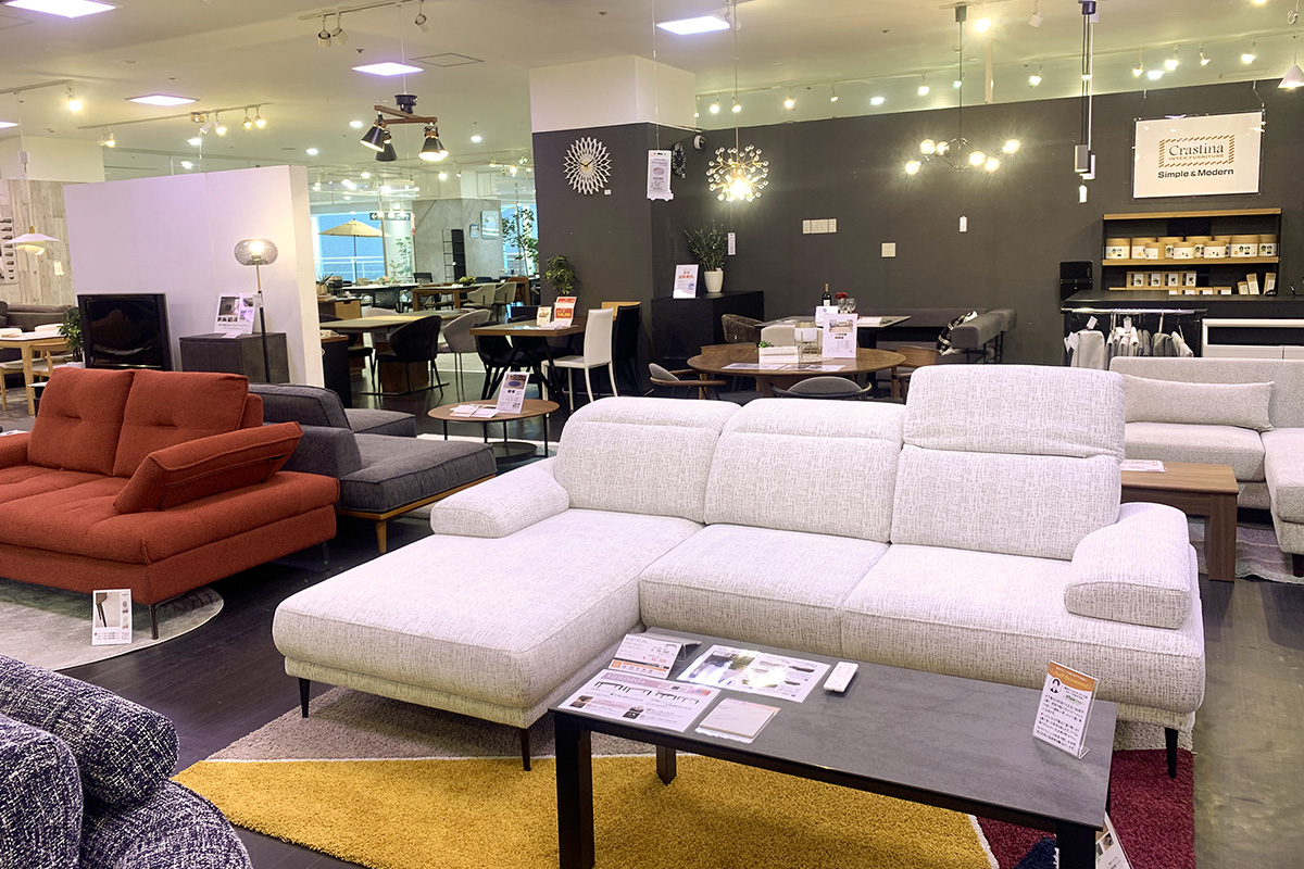 横浜ワールドポーターズ店】9/1リニューアルオープン！スケールアップ