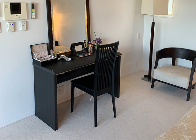 TVドラマ『知ってるワイフ』にインテリアの美術協力をさせていただき