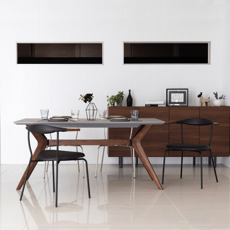 HIT FURNITURE 2024 - ソファー、モダン家具のインテリアショップ