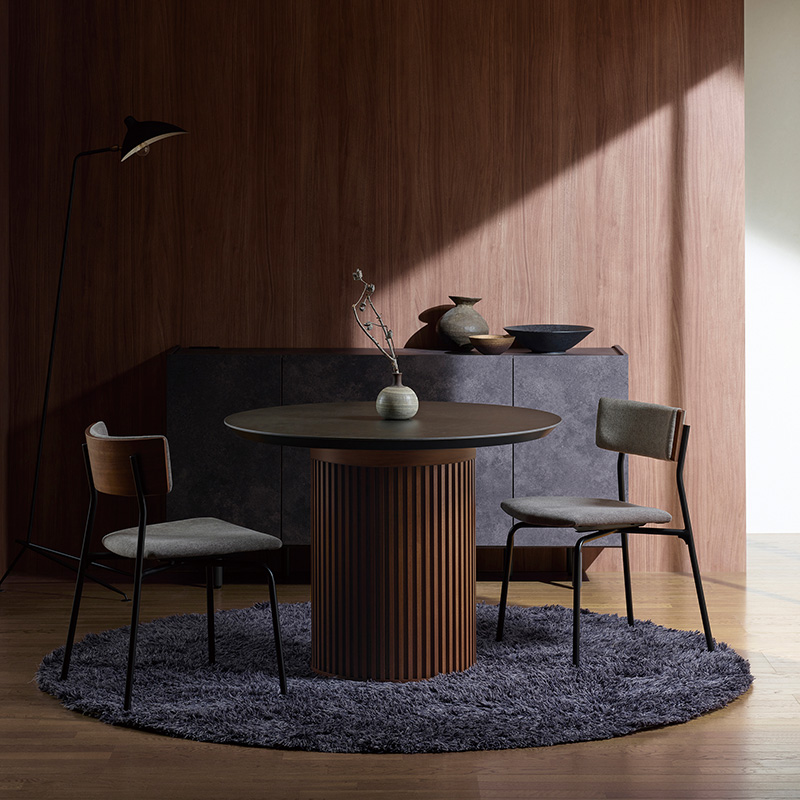 セミオーダーで始めるソファーとテーブルの特別な物語 - ソファー