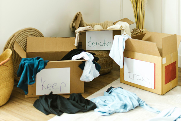 夏の断捨離で気分もすっきり - ソファー、モダン家具のインテリア