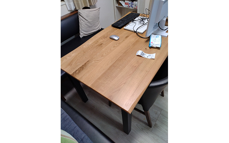 サイズ最適のダイニングテーブルを購入 - ソファー、モダン家具の