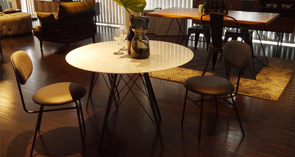 おすすめインテリア家具 ROUND TABLE - ソファー、モダン家具の