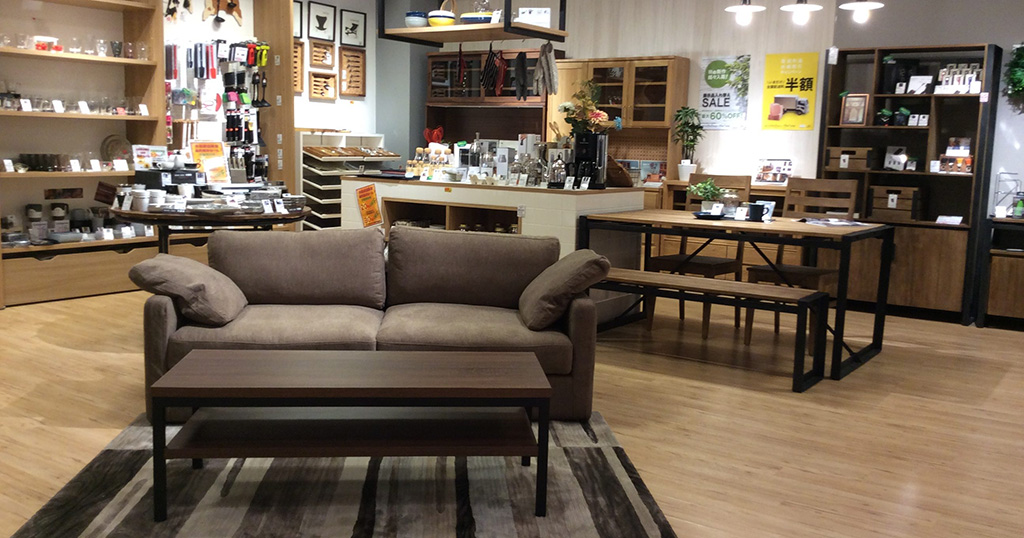 レザーソファ「ZealeⅡ」のご紹介 - ソファー、モダン家具のインテリア