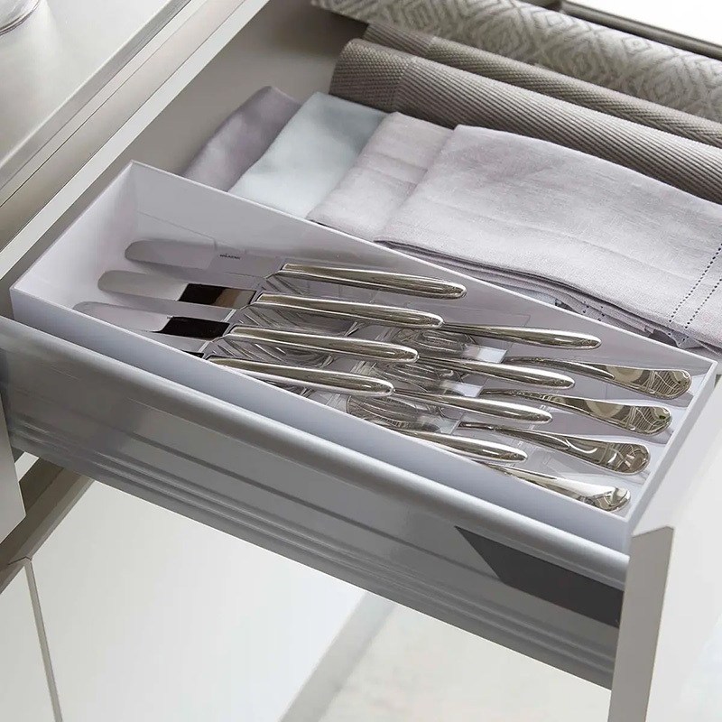 雑貨 - ソファー、モダン家具のインテリアショップ｜クラス