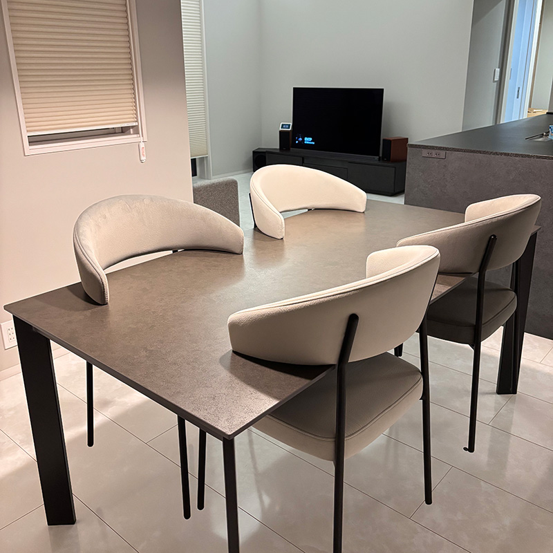 家の雰囲気にぴったり - ソファー、モダン家具のインテリアショップ